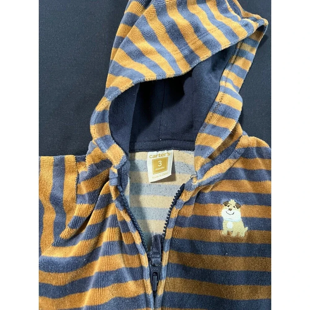 Carter’s Baby Hoodie Velvety Brown With dog Logo On Left Side 3 Months Old